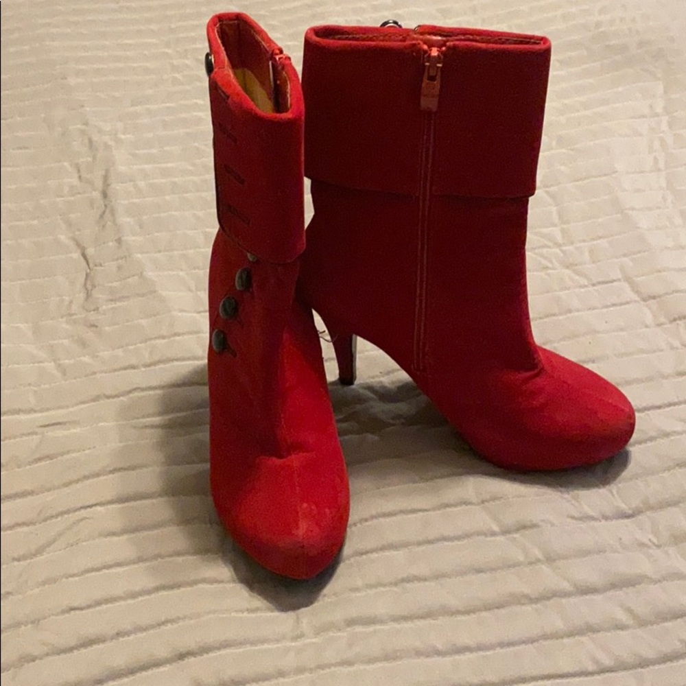 Suede Red Stiletto’s